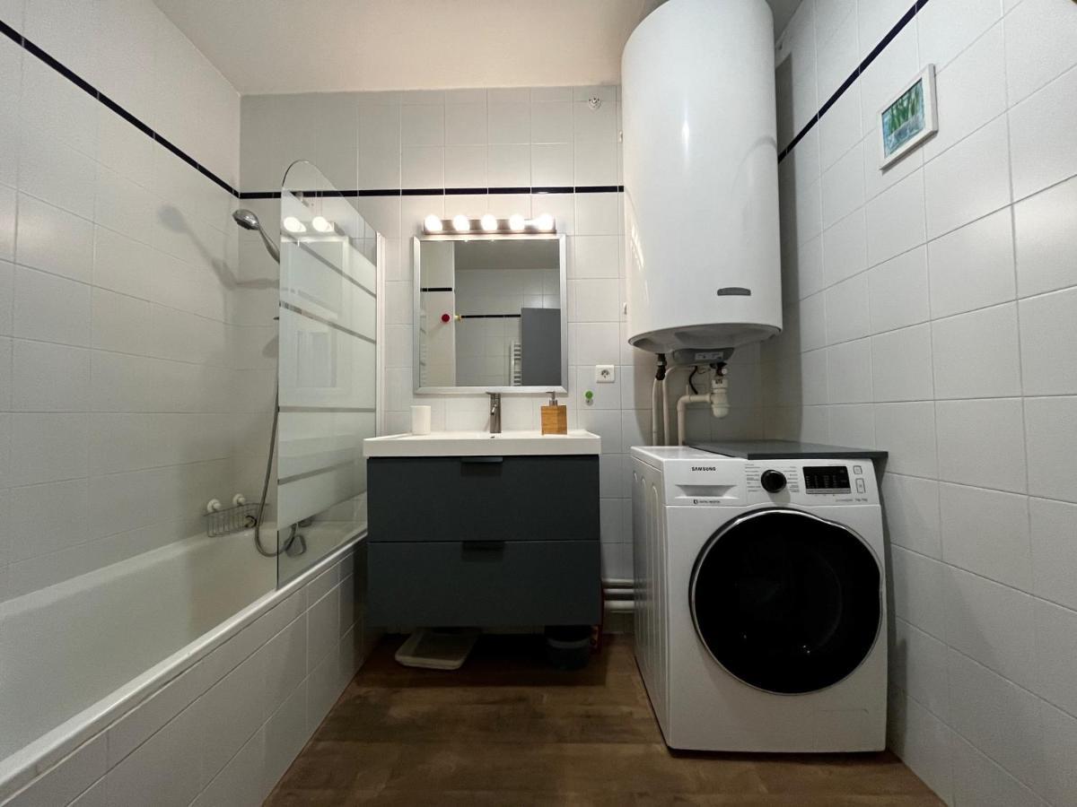 Bel Appartement T3 Avec Jardin, Piscine Et Parking, Proche Plage A Hendaye - Fr-1-239-739 Dış mekan fotoğraf