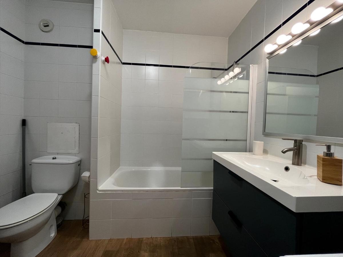 Bel Appartement T3 Avec Jardin, Piscine Et Parking, Proche Plage A Hendaye - Fr-1-239-739 Dış mekan fotoğraf
